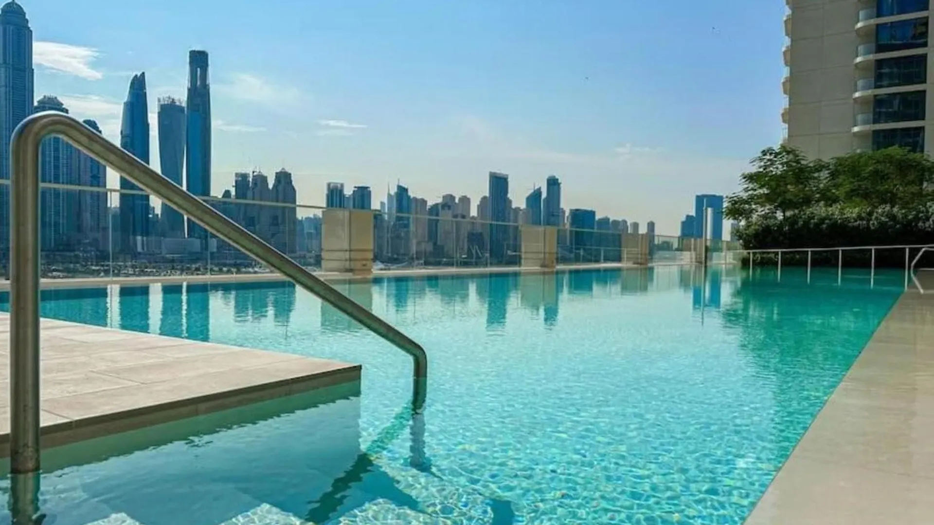 Charming 1Br Apartment At Marina Vista Tower 2 Emaar Beachfront Dubai Marina By Deluxe Holiday Homes