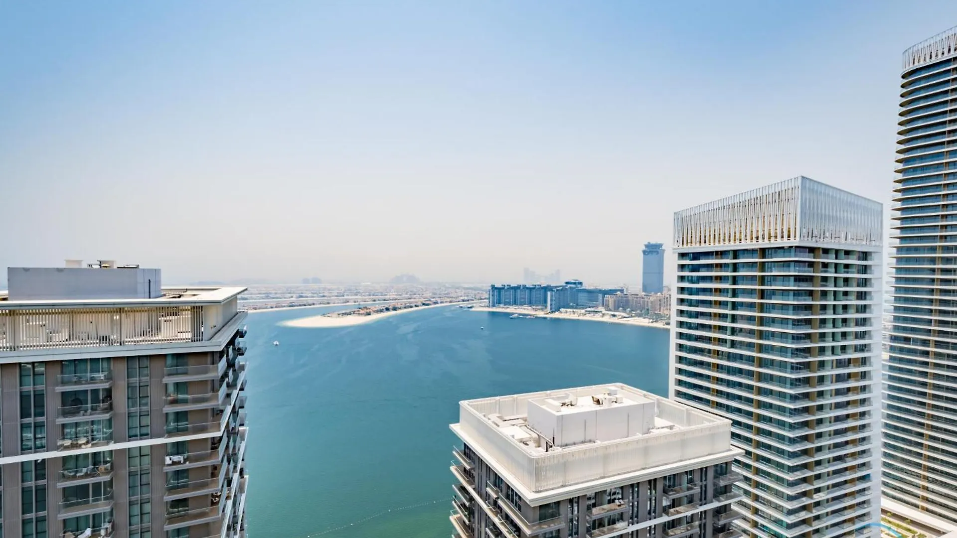 Charming 1Br Apartment At Marina Vista Tower 2 Emaar Beachfront Dubai Marina By Deluxe Holiday Homes 0*,  United Arab Emirates
